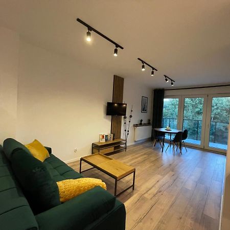 Apartament Park Poezji Гливице Экстерьер фото