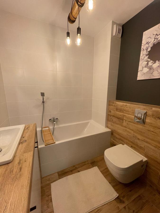 Apartament Park Poezji Гливице Экстерьер фото