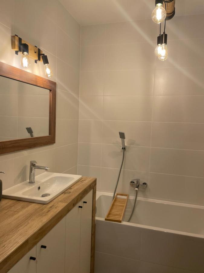 Apartament Park Poezji Гливице Экстерьер фото
