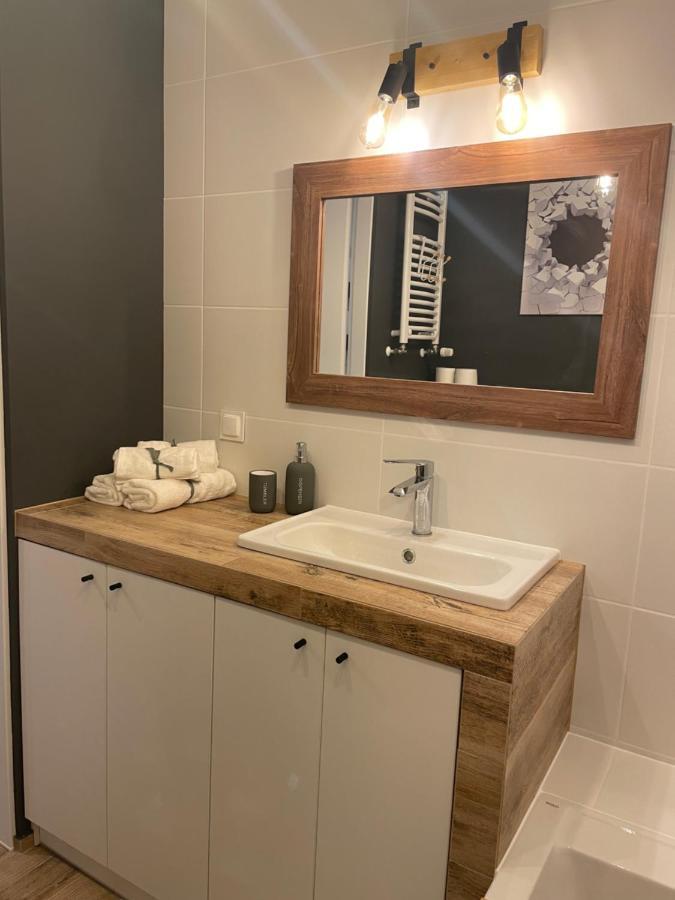Apartament Park Poezji Гливице Экстерьер фото